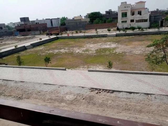 Land for sale in Multan, Islamabad Capital Territory