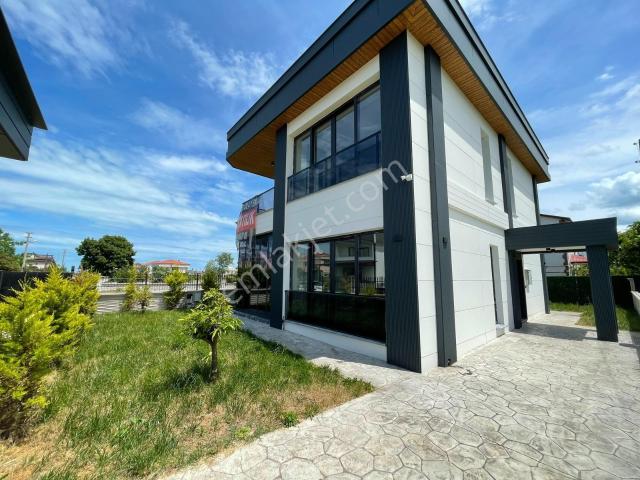 19 Mayıs, 19 Mayis içerisinde satılık Villa