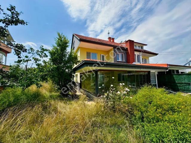 Kumcağız Mahallesi, 19 Mayıs içerisinde satılık Villa