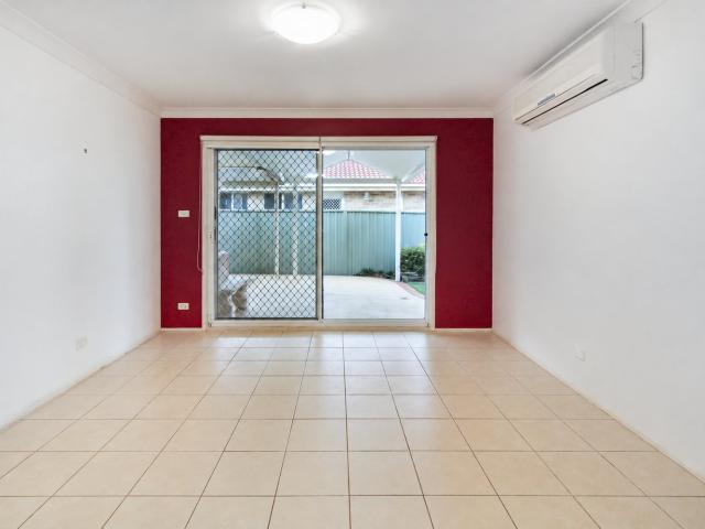 House for rent in Stanhope Gardens, Sydney