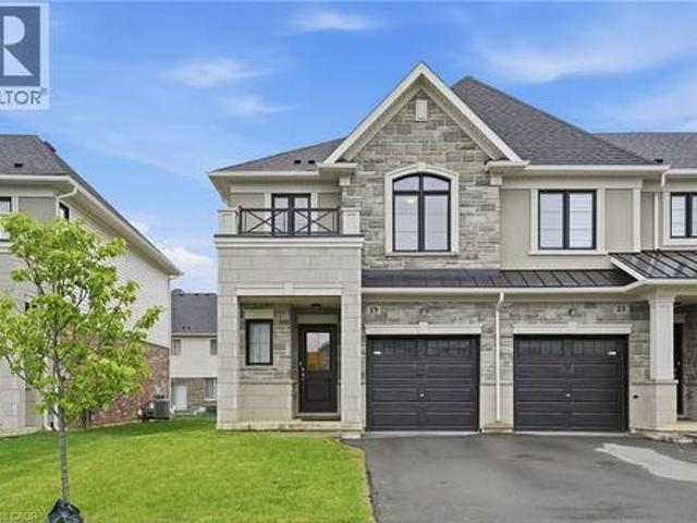 House for sale in Ancaster, Ontario