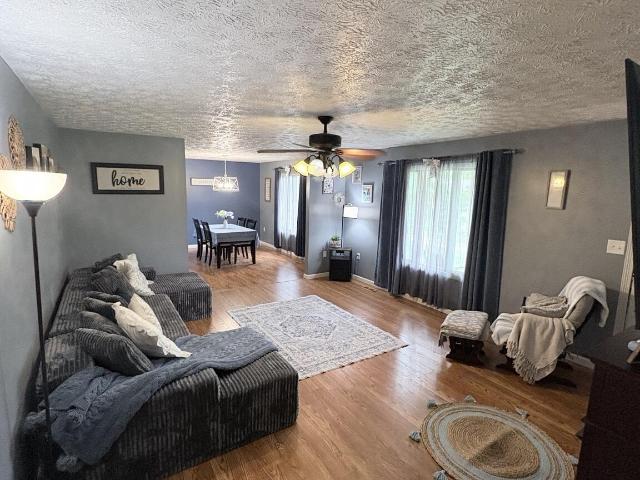 House for sale in Salyersville, Kentucky