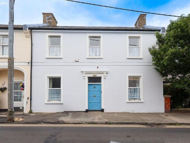 Apartment to rent in Dun Laoghaire