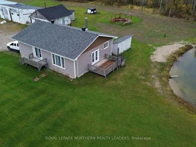 House for sale in Cochrane, Northeastern Ontario