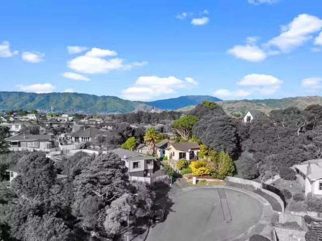 House for sale in Waikanae Beach, Wellington