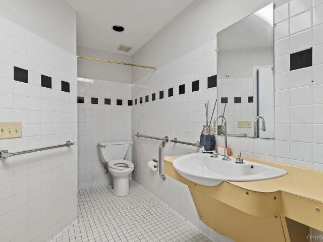 Condo for sale in Rockland, New York