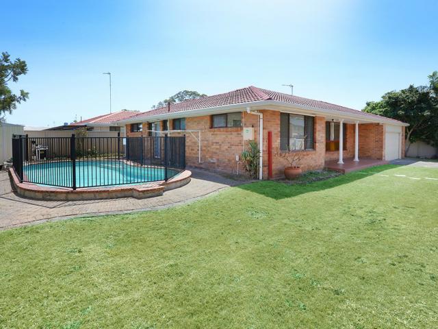 House for rent in Mermaid Waters, Gold Coast City