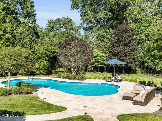 House for sale in Lincroft