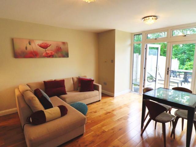 House to rent in Bluebell, North Tipperary