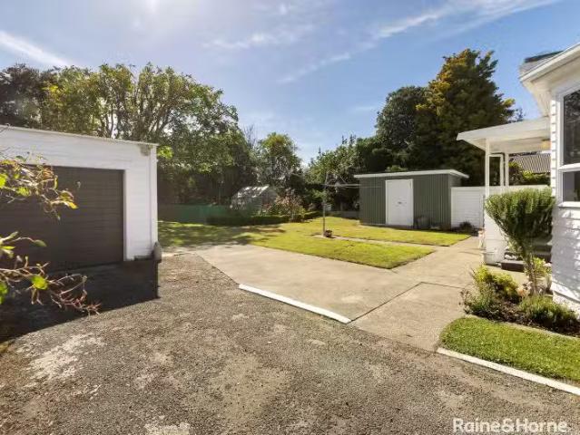 House for sale in Cape Palliser, Wellington