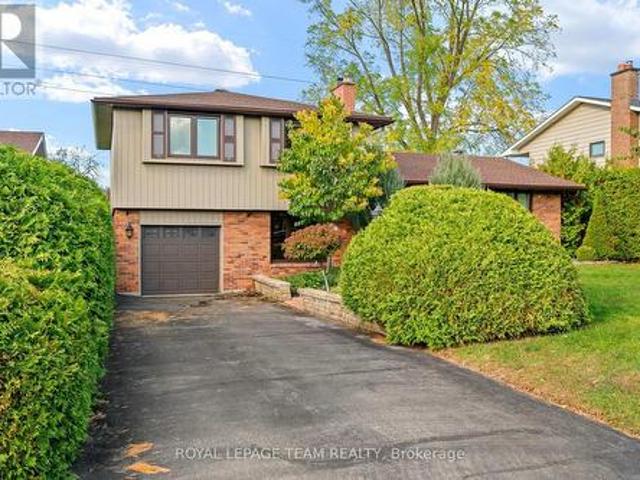 House for sale in Knoxdale-Merivale, Ottawa
