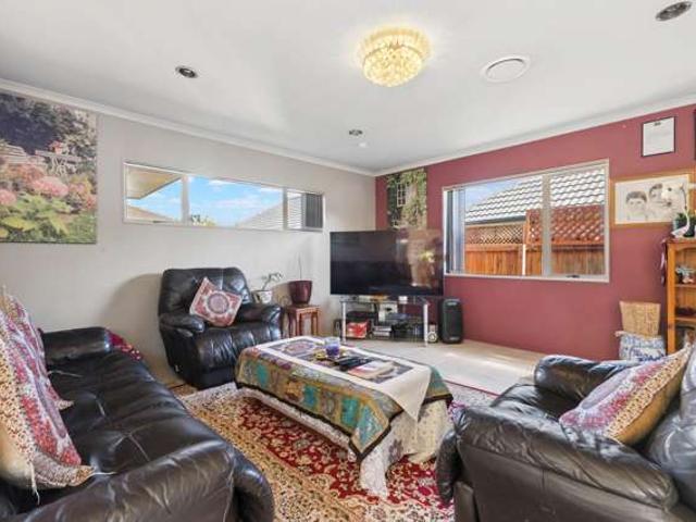 House for sale in Papakura