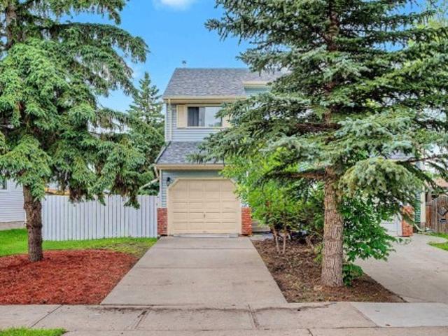 House for sale in Saint Albert, Alberta