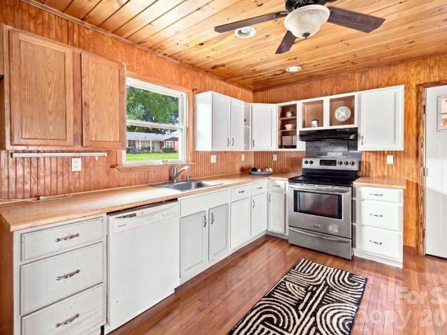 House for sale in Catawba, North Carolina