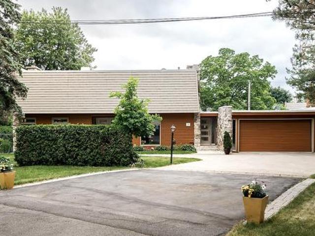 House for sale in Beaconsfield House for sale in Beaconsfield