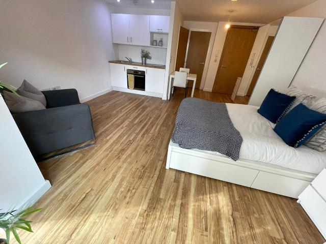 Studio for rent in Baltic Triangle, Calderstones
