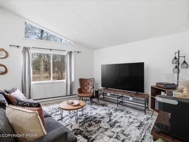 House for sale in Carbon, Pennsylvania