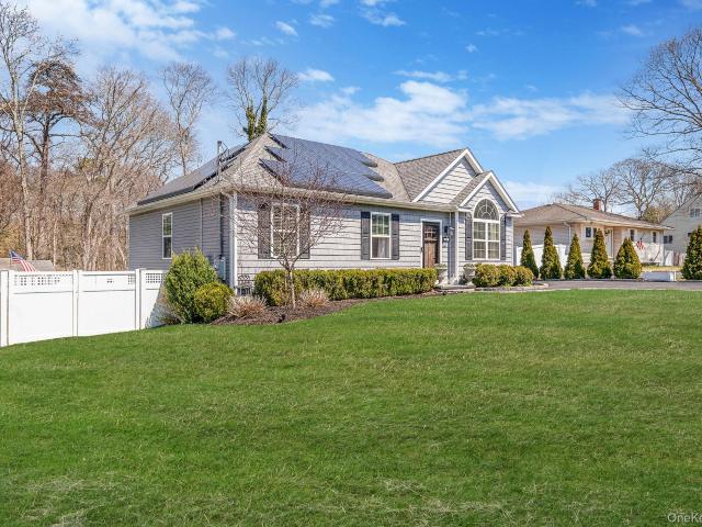 House for sale in Centereach, New York
