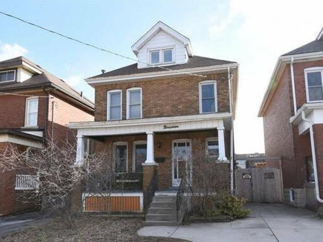 House for sale in Ancaster, Ontario