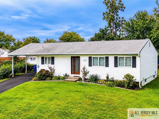 House for sale in Cliffwood, New Jersey