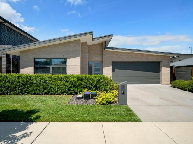 House for rent in Googong, New South Wales