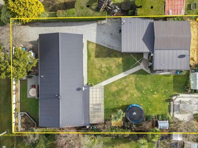 House for sale in Otakou