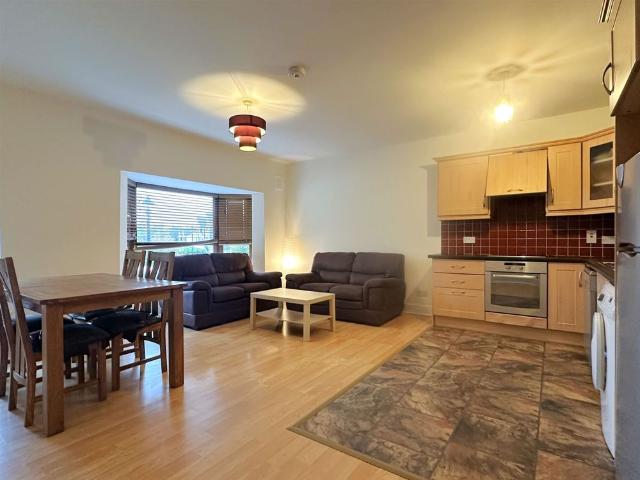 Apartment to rent in Riverdale, Athenry-Oranmore Municipal District
