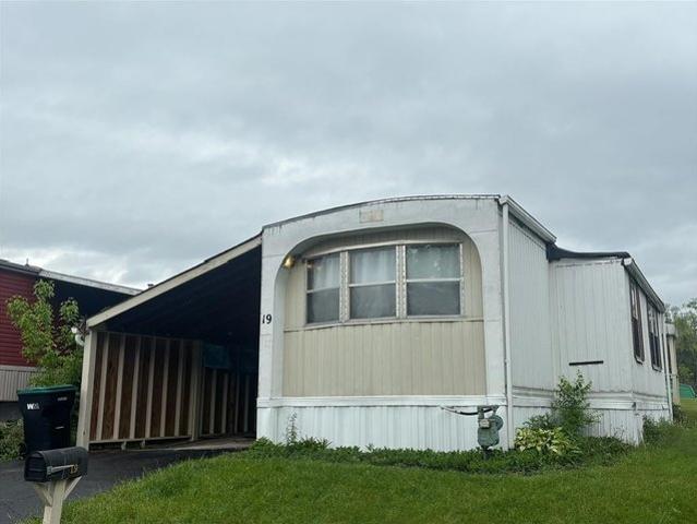 House for sale in Finleyville, Pennsylvania
