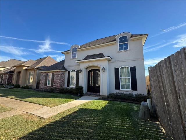 House for sale in Walmart Plaza, Natchitoches