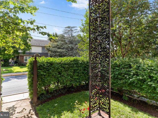 Townhouse for sale in New Holland, Pennsylvania