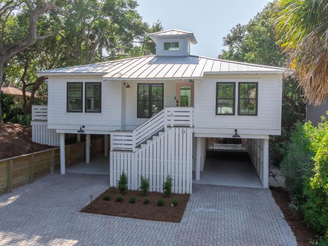 House for sale in Isle Of Palms, South Carolina
