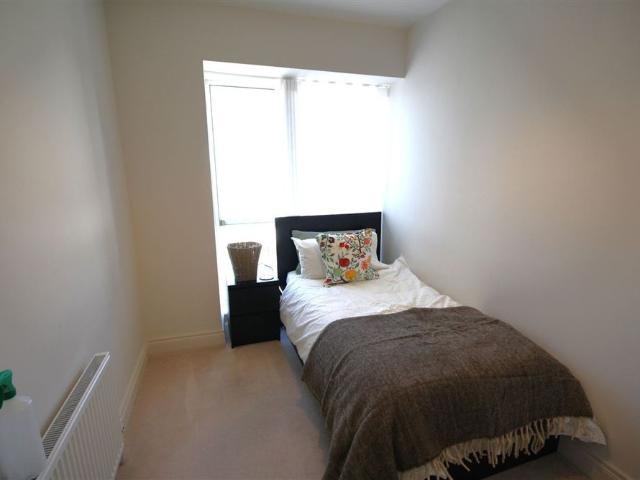 House to rent in Bluebell, North Tipperary