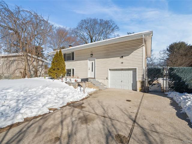 House for sale in Bohemia, New York