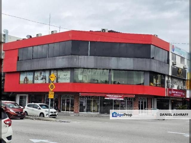 Shop for sale in Petaling, Damansara Damai