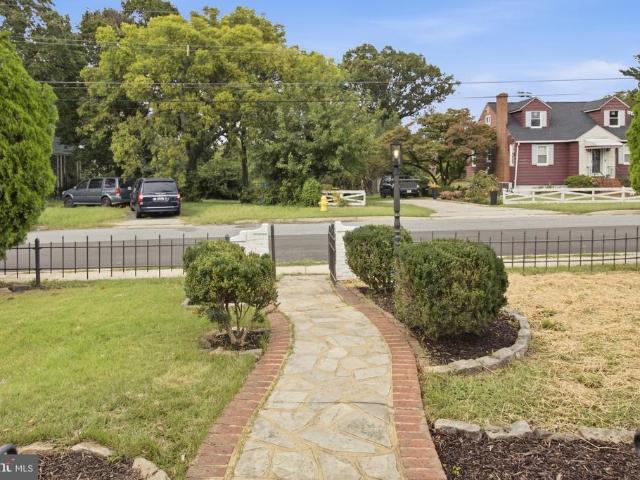 House for sale in Guilford Manor, Brooklyn Park
