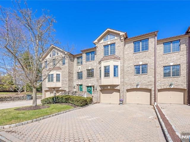 Property for sale in Saddle River, New Jersey