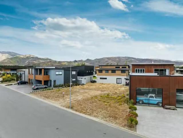 House for sale in Otakou