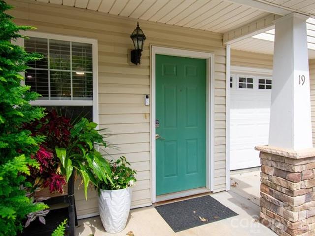 Townhouse for sale in Fletcher, North Carolina