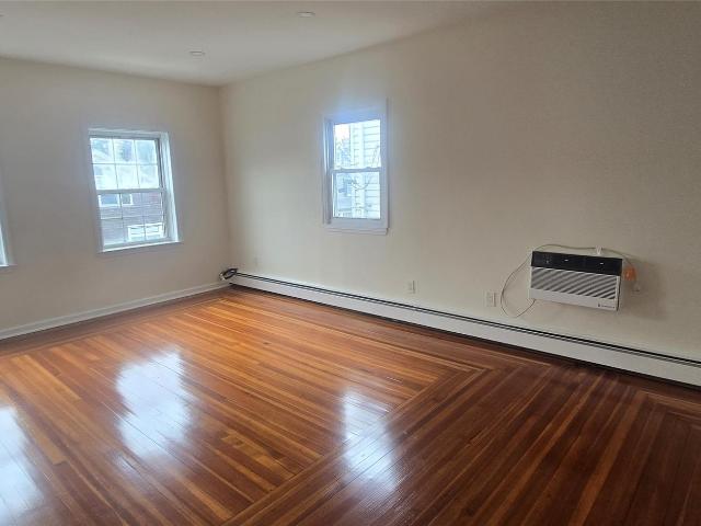 Property for rent in Nassau, New York