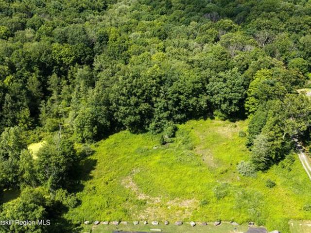 Land for sale in Lloyd, New York