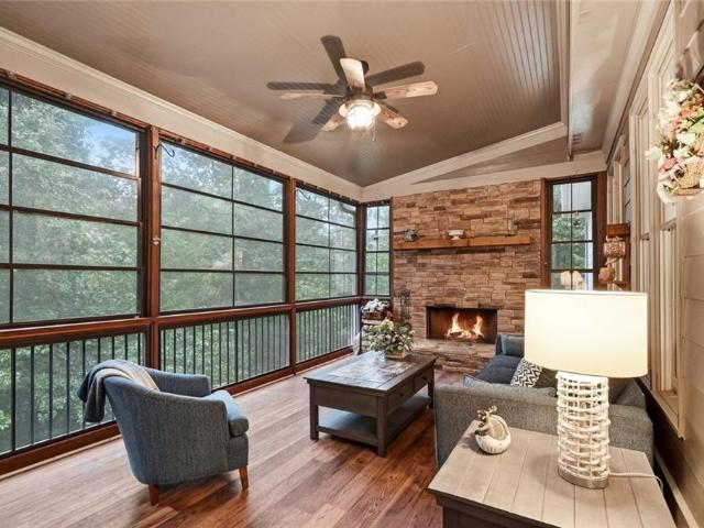 House for sale in Dawsonville, Dawson County