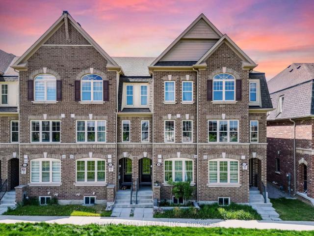 Townhouse for sale in Woburn, Ontario