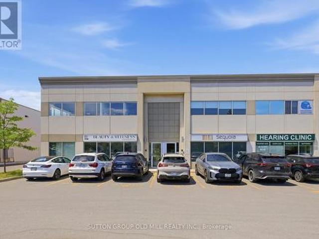 Commercial for rent in York, Ontario