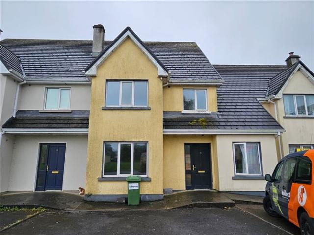 Terraced House for sale in Frenchpark Terraced House for sale in Frenchpark
