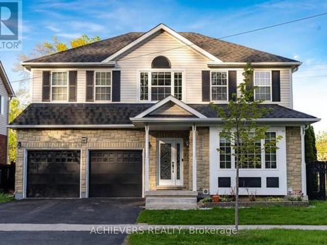 House for sale in Barrie, Ontario