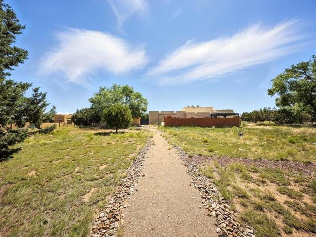 House for sale in Edgewood, New Mexico