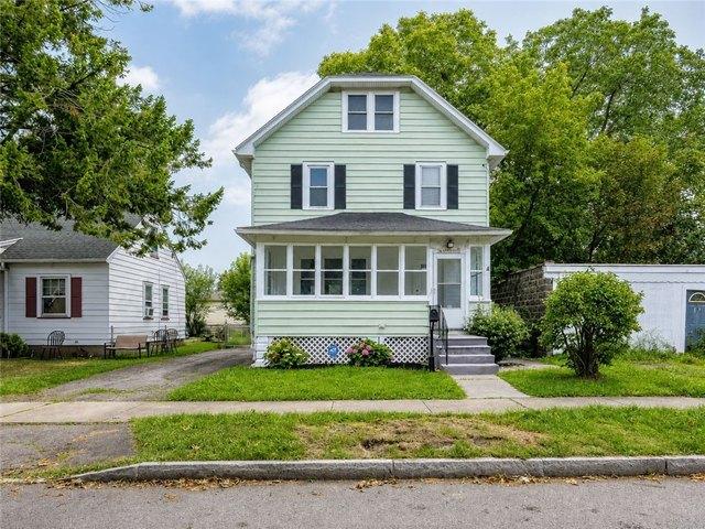 House for sale in Oak Hill, New York