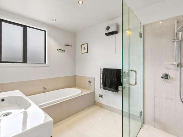 House for sale in Otakou