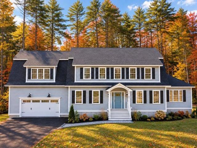 House for sale in Dunstable, Massachusetts