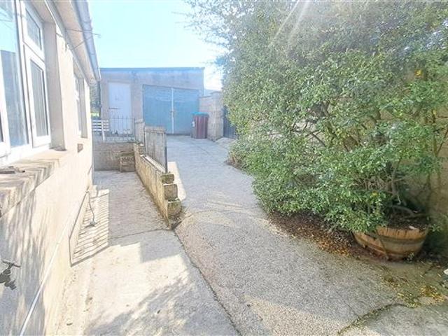 Detached House for sale in Fermoy, South Tipperary